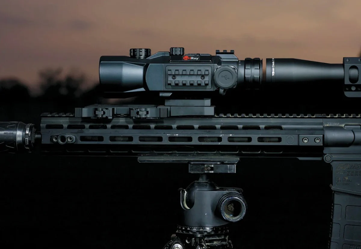 Thermal clip-on device